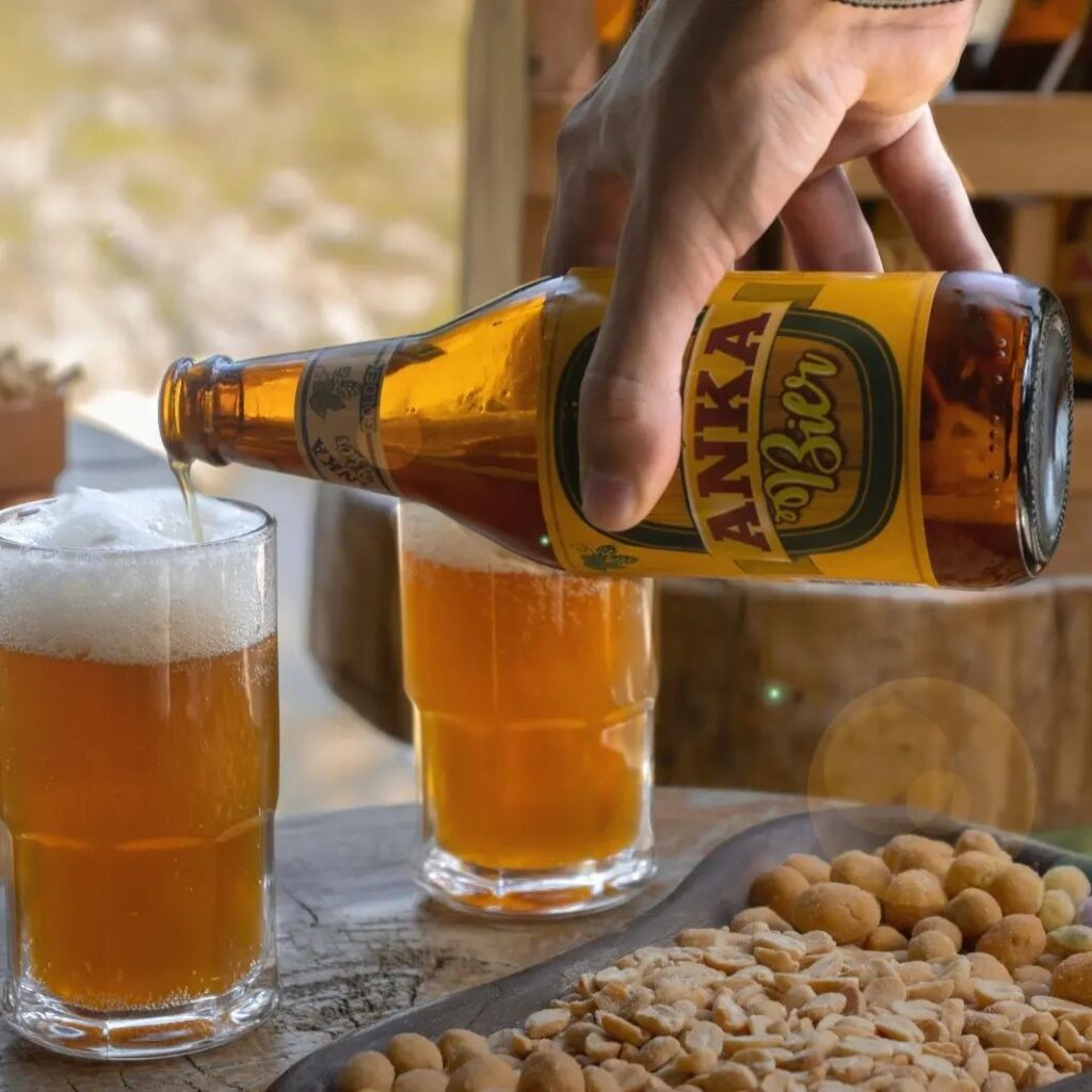 A base de mijo, crearon una cerveza diferente para que todos puedan tomarla