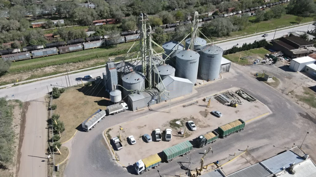 HAB BERTONE Medio siglo al servicio del campo y del productor