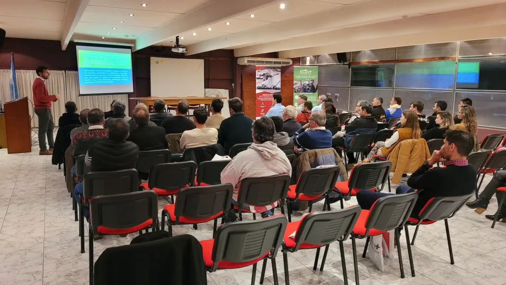 Arinco presentó su “hormigón verde” a profesionales de Villa María