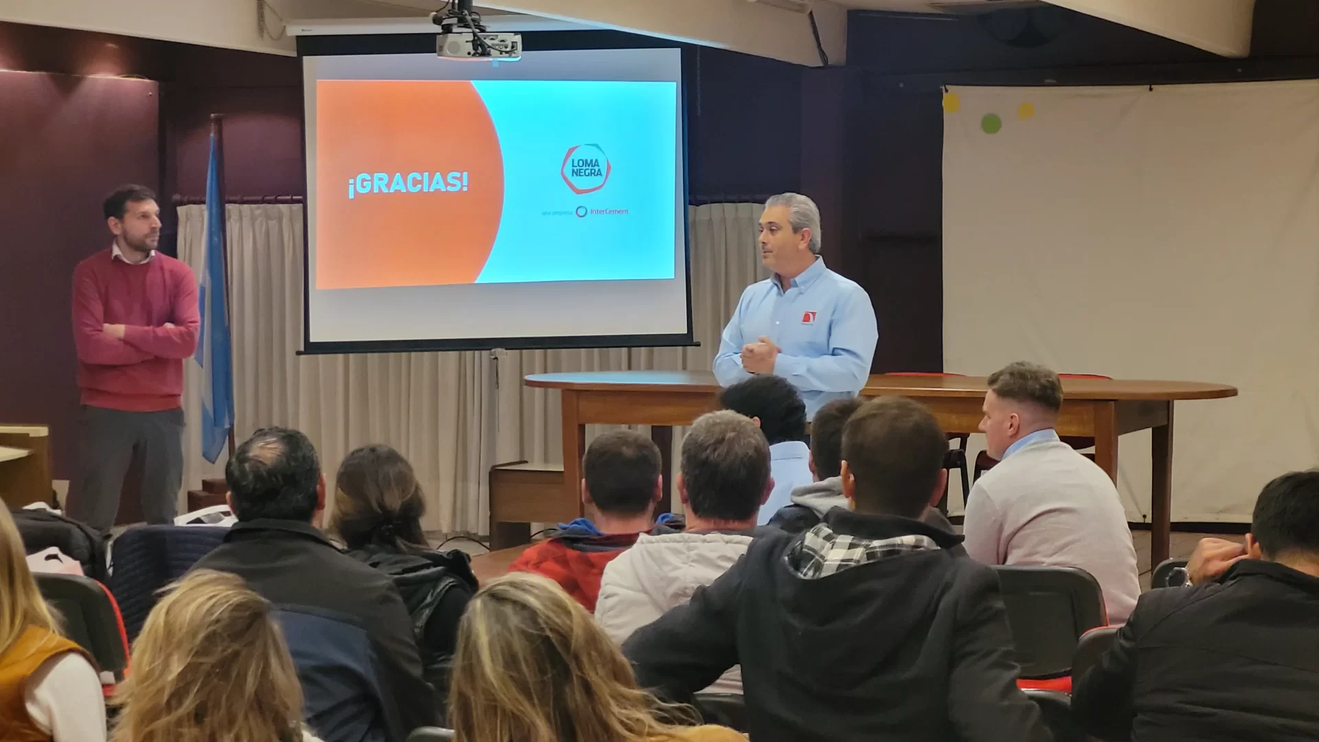 Arinco presentó su “hormigón verde” a profesionales de Villa María