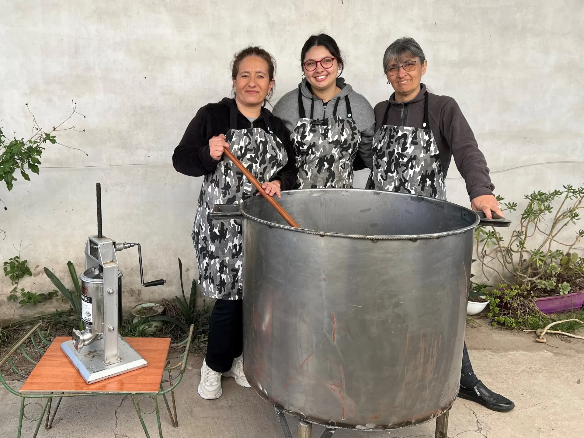 Emprender en familia: Tres mujeres, y la historia de VyS Churros