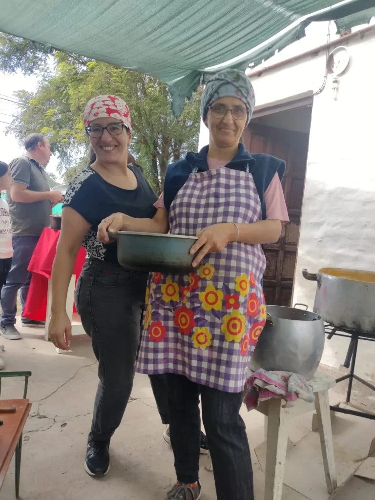 Emprender en familia: Tres mujeres, y la historia de VyS Churros